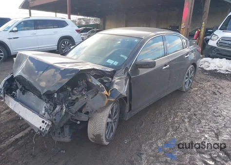 2017 Nissan Altima 2.5 Sr z USA, uszkodzony, nr VIN 1N4AL3APXHN312484